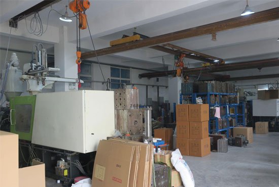 Plastic-products-manufacturing